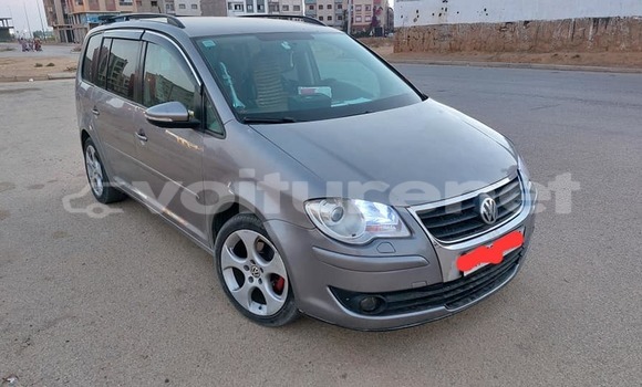 اشتري مستعمل Volkswagen Touran Other سيارة في al-Hajab في Meknes-Tafilalet اشتري مستعمل Volkswagen Touran Other سيارة في al-Hajab في Meknes-Tafilalet