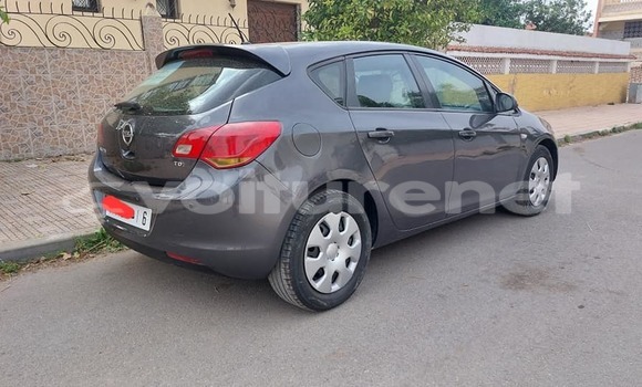 اشتري مستعمل Opel Astra Black سيارة في al-'Ara'ish في Tangier-Tetouan اشتري مستعمل Opel Astra Black سيارة في al-'Ara'ish في Tangier-Tetouan