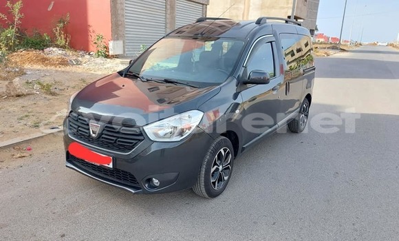 اشتري مستعمل Dacia Dokker Black سيارة في al-Jadidah في Doukkala-Abda اشتري مستعمل Dacia Dokker Black سيارة في al-Jadidah في Doukkala-Abda