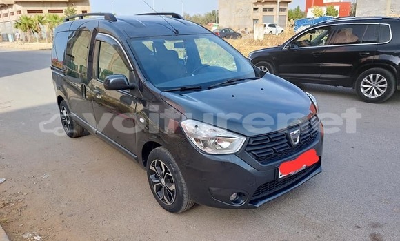 اشتري مستعمل Dacia Dokker Black سيارة في al-Jadidah في Doukkala-Abda اشتري مستعمل Dacia Dokker Black سيارة في al-Jadidah في Doukkala-Abda