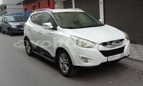 Buy Used Hyundai ix35 White Car in al-'Ara'ish in Tangier-Tetouan Buy Used Hyundai ix35 White Car in al-'Ara'ish in Tangier-Tetouan