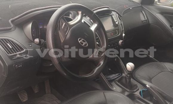 Buy Used Hyundai ix35 White Car in al-'Ara'ish in Tangier-Tetouan Buy Used Hyundai ix35 White Car in al-'Ara'ish in Tangier-Tetouan