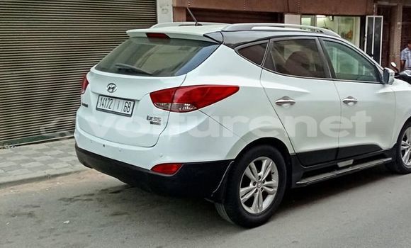Buy Used Hyundai ix35 White Car in al-'Ara'ish in Tangier-Tetouan Buy Used Hyundai ix35 White Car in al-'Ara'ish in Tangier-Tetouan