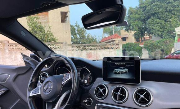 Acheter Occasion Voiture Mercedes-Benz CLA-klasse Noir à ad-Dar-al-Bayda, Casablanca Acheter Occasion Voiture Mercedes-Benz CLA-klasse Noir à ad-Dar-al-Bayda, Casablanca