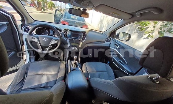 اشتري مستعمل Hyundai Santa Fe White سيارة في al-Hajab في Meknes-Tafilalet اشتري مستعمل Hyundai Santa Fe White سيارة في al-Hajab في Meknes-Tafilalet