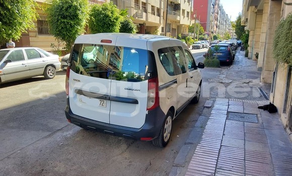 اشتري مستعمل Dacia Dokker Other سيارة في ad-Dar-al-Bayda في Casablanca اشتري مستعمل Dacia Dokker Other سيارة في ad-Dar-al-Bayda في Casablanca
