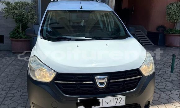 Acheter Occasion Voiture Dacia Dokker Blanc à al-Ayun Sidi Malluk, Oriental Acheter Occasion Voiture Dacia Dokker Blanc à al-Ayun Sidi Malluk, Oriental