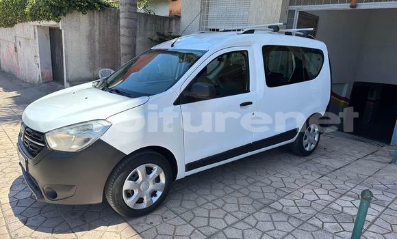 Acheter Occasion Voiture Dacia Dokker Blanc à al-Ayun Sidi Malluk, Oriental Acheter Occasion Voiture Dacia Dokker Blanc à al-Ayun Sidi Malluk, Oriental