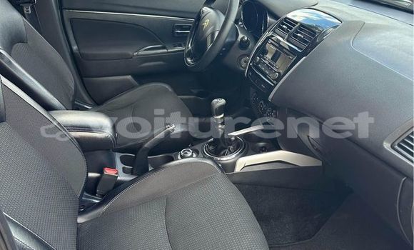 Acheter Occasion Voiture Citroen C4 Autre à al-Arwi, Oriental Acheter Occasion Voiture Citroen C4 Autre à al-Arwi, Oriental