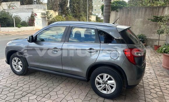 Acheter Occasion Voiture Citroen C4 Autre à al-Arwi, Oriental Acheter Occasion Voiture Citroen C4 Autre à al-Arwi, Oriental