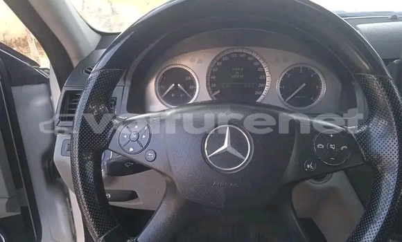 Acheter Occasion Voiture Mercedes-Benz CLS-klasse Gris à al-Hajab, Meknes-Tafilalet Acheter Occasion Voiture Mercedes-Benz CLS-klasse Gris à al-Hajab, Meknes-Tafilalet