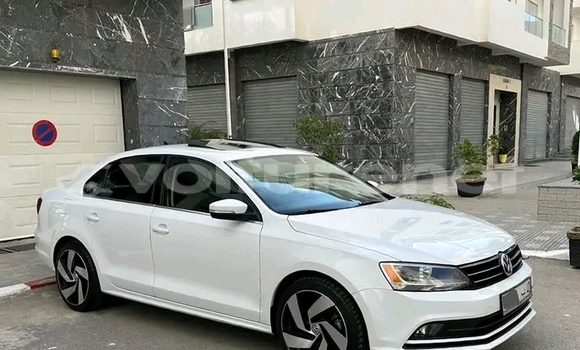 Acheter Occasion Voiture Volkswagen Jetta Blanc à al-Hajab, Meknes-Tafilalet Acheter Occasion Voiture Volkswagen Jetta Blanc à al-Hajab, Meknes-Tafilalet
