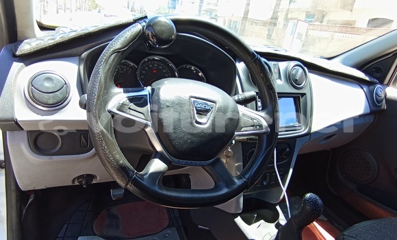 Acheter Occasion Voiture Dacia Logan Blanc à ar-Ribat, Rabat-Sale-Zammour-Zaer Acheter Occasion Voiture Dacia Logan Blanc à ar-Ribat, Rabat-Sale-Zammour-Zaer