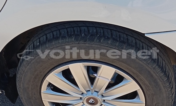 Acheter Occasion Voiture Dacia Logan Blanc à ar-Ribat, Rabat-Sale-Zammour-Zaer Acheter Occasion Voiture Dacia Logan Blanc à ar-Ribat, Rabat-Sale-Zammour-Zaer