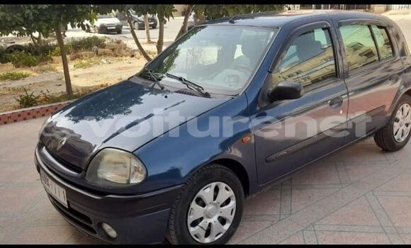 اشتري مستعمل Renault Clio Black سيارة في Ahfir في Oriental اشتري مستعمل Renault Clio Black سيارة في Ahfir في Oriental