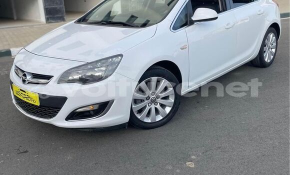 اشتري مستعمل Opel Astra White سيارة في al-Ayun Sidi Malluk في Oriental اشتري مستعمل Opel Astra White سيارة في al-Ayun Sidi Malluk في Oriental