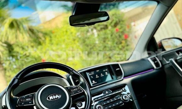 اشتري مستعمل Kia Sportage Red سيارة في ad-Dar-al-Bayda في Casablanca اشتري مستعمل Kia Sportage Red سيارة في ad-Dar-al-Bayda في Casablanca