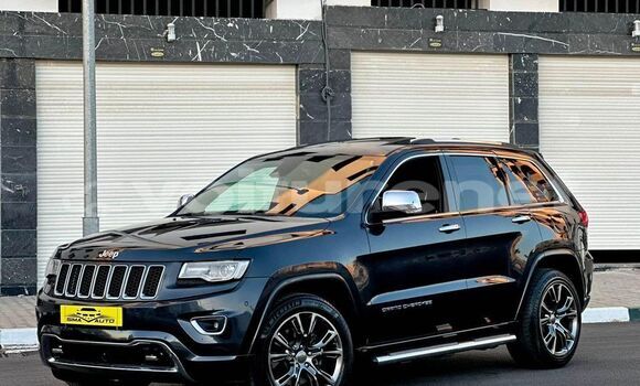 اشتري مستعمل Jeep Grand Cherokee Black سيارة في al-Arwi في Oriental