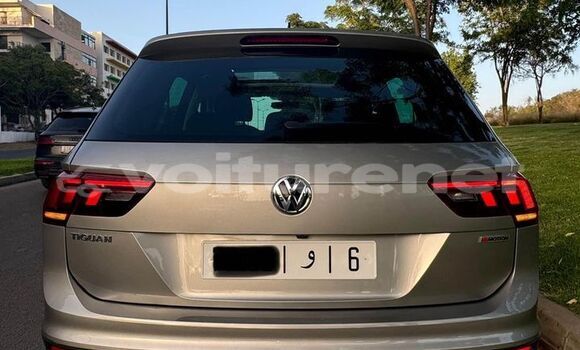 Acheter Occasion Voiture Volkswagen Tiguan Autre à ad-Dar-al-Bayda, Casablanca Acheter Occasion Voiture Volkswagen Tiguan Autre à ad-Dar-al-Bayda, Casablanca