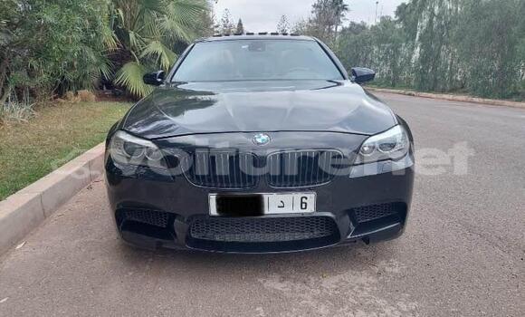 Acheter Occasion Voiture BMW M5 Black à al-Ayun Sidi Malluk, Oriental Acheter Occasion Voiture BMW M5 Black à al-Ayun Sidi Malluk, Oriental
