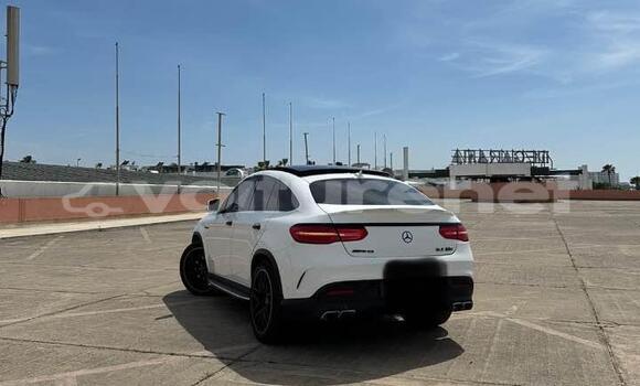 Acheter Occasion Voiture Mercedes-Benz GLE Blanc à al-Faqih Bin Salah, Tadla-Azilal Acheter Occasion Voiture Mercedes-Benz GLE Blanc à al-Faqih Bin Salah, Tadla-Azilal