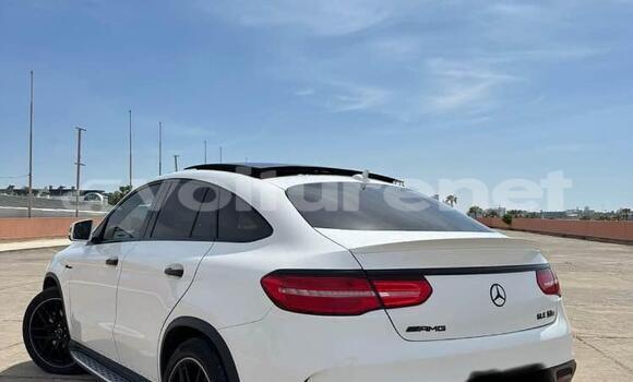 Acheter Occasion Voiture Mercedes-Benz GLE Blanc à al-Faqih Bin Salah, Tadla-Azilal Acheter Occasion Voiture Mercedes-Benz GLE Blanc à al-Faqih Bin Salah, Tadla-Azilal