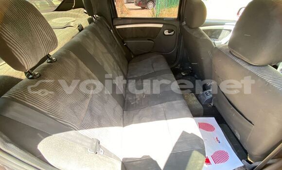 Acheter Occasion Voiture Dacia Duster Autre à al-'Ara'ish, Tangier-Tetouan Acheter Occasion Voiture Dacia Duster Autre à al-'Ara'ish, Tangier-Tetouan