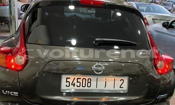 Acheter Occasion Voiture Nissan Juke Black à al-Arwi, Oriental Acheter Occasion Voiture Nissan Juke Black à al-Arwi, Oriental