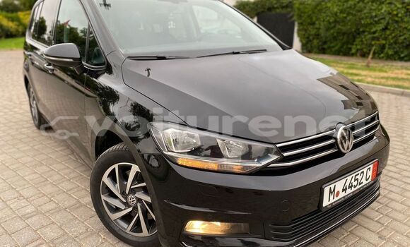 Acheter Occasion Voiture Volkswagen Touran Black à al-'Ara'ish, Tangier-Tetouan Acheter Occasion Voiture Volkswagen Touran Black à al-'Ara'ish, Tangier-Tetouan