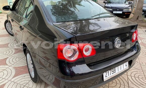 Acheter Occasion Voiture Volkswagen Passat Black à al-Arwi, Oriental Acheter Occasion Voiture Volkswagen Passat Black à al-Arwi, Oriental