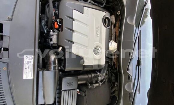 Acheter Occasion Voiture Volkswagen Passat Black à al-Arwi, Oriental Acheter Occasion Voiture Volkswagen Passat Black à al-Arwi, Oriental