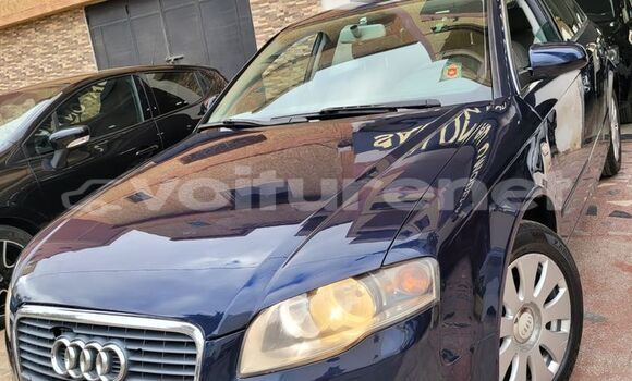 Acheter Occasion Voiture Audi A4 Black à al-Ayun Sidi Malluk, Oriental Acheter Occasion Voiture Audi A4 Black à al-Ayun Sidi Malluk, Oriental