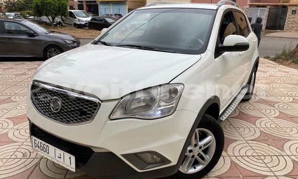 Buy Used SsangYong Korando White Car in Casablanca in Casablanca 