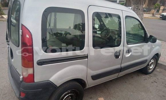Acheter Occasion Voiture Renault Kangoo Gris à ad-Dar-al-Bayda, Casablanca Acheter Occasion Voiture Renault Kangoo Gris à ad-Dar-al-Bayda, Casablanca