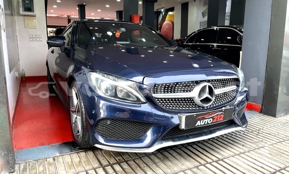 اشتري مستعمل Mercedes-Benz C-klasse Blue سيارة في ad-Dar-al-Bayda في Casablanca اشتري مستعمل Mercedes-Benz C-klasse Blue سيارة في ad-Dar-al-Bayda في Casablanca