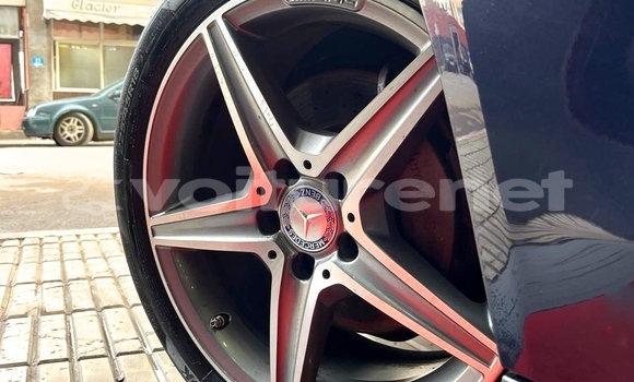 اشتري مستعمل Mercedes-Benz C-klasse Blue سيارة في ad-Dar-al-Bayda في Casablanca اشتري مستعمل Mercedes-Benz C-klasse Blue سيارة في ad-Dar-al-Bayda في Casablanca