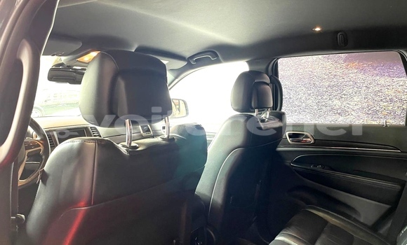 اشتري مستعمل Jeep Grand Cherokee Gris foncé سيارة في ad-Dar-al-Bayda في Casablanca اشتري مستعمل Jeep Grand Cherokee Gris foncé سيارة في ad-Dar-al-Bayda في Casablanca