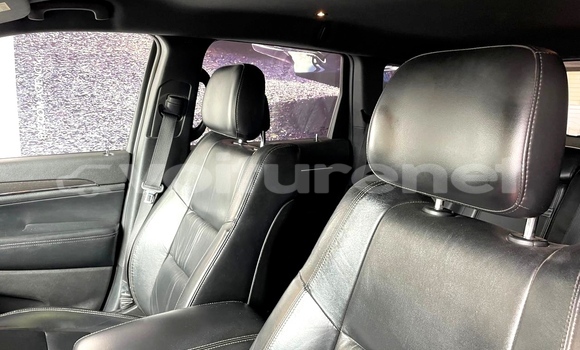 اشتري مستعمل Jeep Grand Cherokee Gris foncé سيارة في ad-Dar-al-Bayda في Casablanca اشتري مستعمل Jeep Grand Cherokee Gris foncé سيارة في ad-Dar-al-Bayda في Casablanca