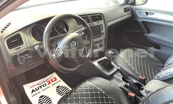 اشتري مستعمل Volkswagen Golf Silver سيارة في ad-Dar-al-Bayda في Casablanca اشتري مستعمل Volkswagen Golf Silver سيارة في ad-Dar-al-Bayda في Casablanca