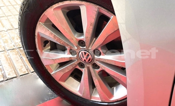 اشتري مستعمل Volkswagen Golf Silver سيارة في ad-Dar-al-Bayda في Casablanca اشتري مستعمل Volkswagen Golf Silver سيارة في ad-Dar-al-Bayda في Casablanca