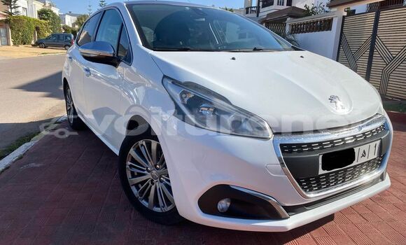 Buy Used Peugeot 208 White Car in al-'Ara'ish in Tangier-Tetouan Buy Used Peugeot 208 White Car in al-'Ara'ish in Tangier-Tetouan