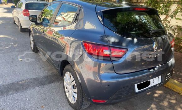 Buy Used Renault Clio Other Car in Ahfir in Oriental Buy Used Renault Clio Other Car in Ahfir in Oriental