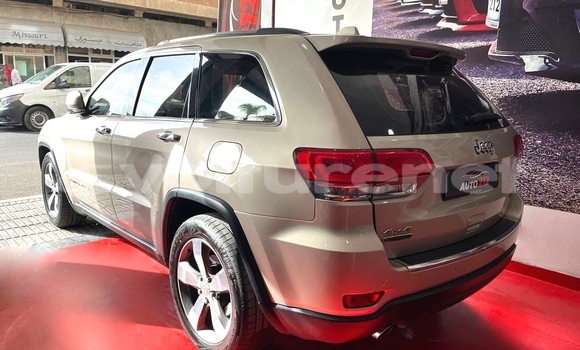 Acheter Occasion Voiture Jeep Grand Cherokee Autre à ad-Dar-al-Bayda, Casablanca Acheter Occasion Voiture Jeep Grand Cherokee Autre à ad-Dar-al-Bayda, Casablanca