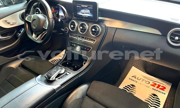 Buy Used Mercedes-Benz C-klasse Blue Car in ad-Dar-al-Bayda in Casablanca Buy Used Mercedes-Benz C-klasse Blue Car in ad-Dar-al-Bayda in Casablanca