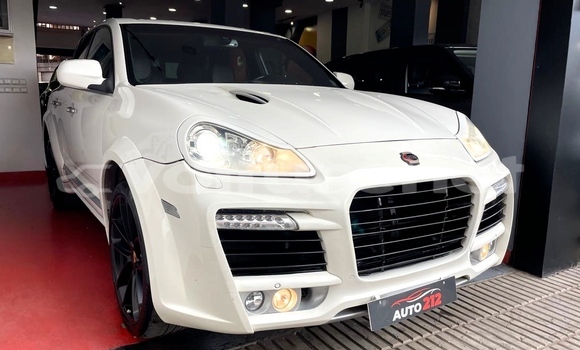 اشتري مستعمل Porsche Cayenne White سيارة في ad-Dar-al-Bayda في Casablanca اشتري مستعمل Porsche Cayenne White سيارة في ad-Dar-al-Bayda في Casablanca