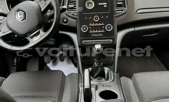 Acheter Occasion Voiture Mega Club Black à al-Ayun Sidi Malluk, Oriental Acheter Occasion Voiture Mega Club Black à al-Ayun Sidi Malluk, Oriental