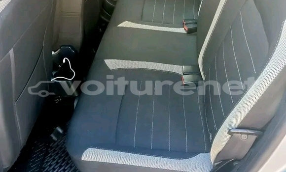 Acheter Occasion Voiture Saturn Relay Autre à al-Ayun Sidi Malluk, Oriental Acheter Occasion Voiture Saturn Relay Autre à al-Ayun Sidi Malluk, Oriental