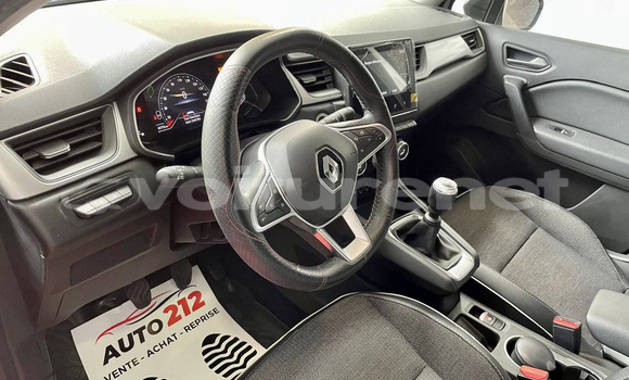 Buy Used Renault Captur White Car in ad-Dar-al-Bayda in Casablanca Buy Used Renault Captur White Car in ad-Dar-al-Bayda in Casablanca
