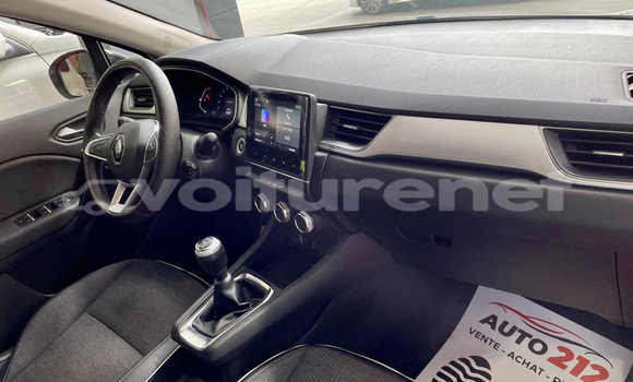 Buy Used Renault Captur White Car in ad-Dar-al-Bayda in Casablanca Buy Used Renault Captur White Car in ad-Dar-al-Bayda in Casablanca