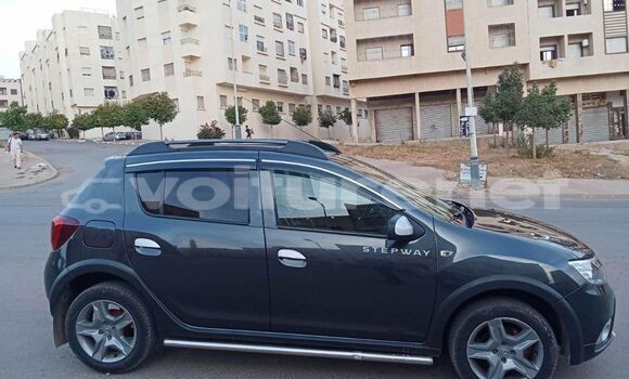 Buy Used Volkswagen Santana Black Car in al-'Ara'ish in Tangier-Tetouan Buy Used Volkswagen Santana Black Car in al-'Ara'ish in Tangier-Tetouan